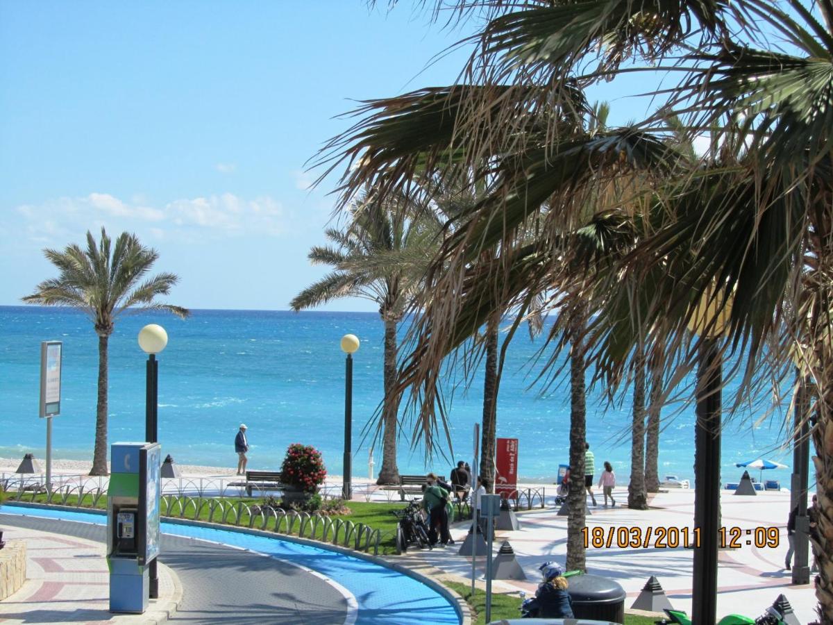 Altea Villa Buraux , Apartamento Con Vistas Al Mar & Parking En El Corazon Del Casco Viejo De Altea Luaran gambar